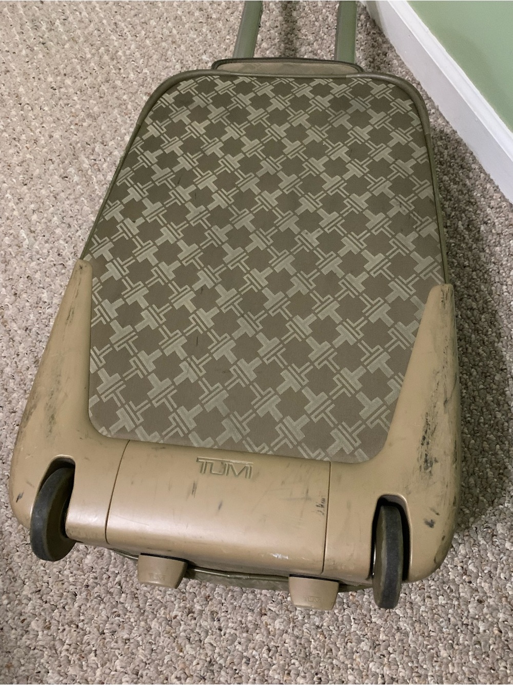 Tumi Signature Collection Carry On suitcase Luggage 22" - Picture 4 of 12